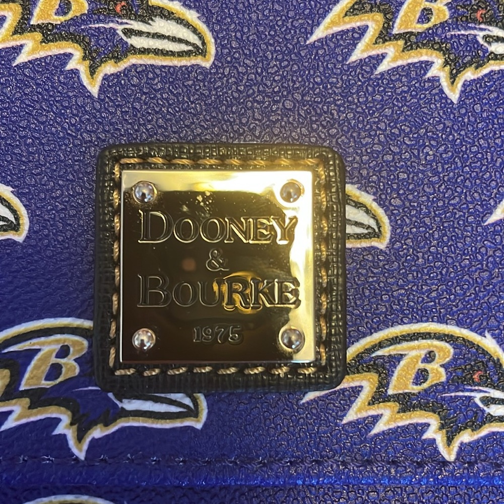 DOONEY & BOURKE NFL DAPHNE RAVENS LOGO WALLET CROSSBODY BAG CLUTCH PURPLE BLUE - Picture 13 of 15